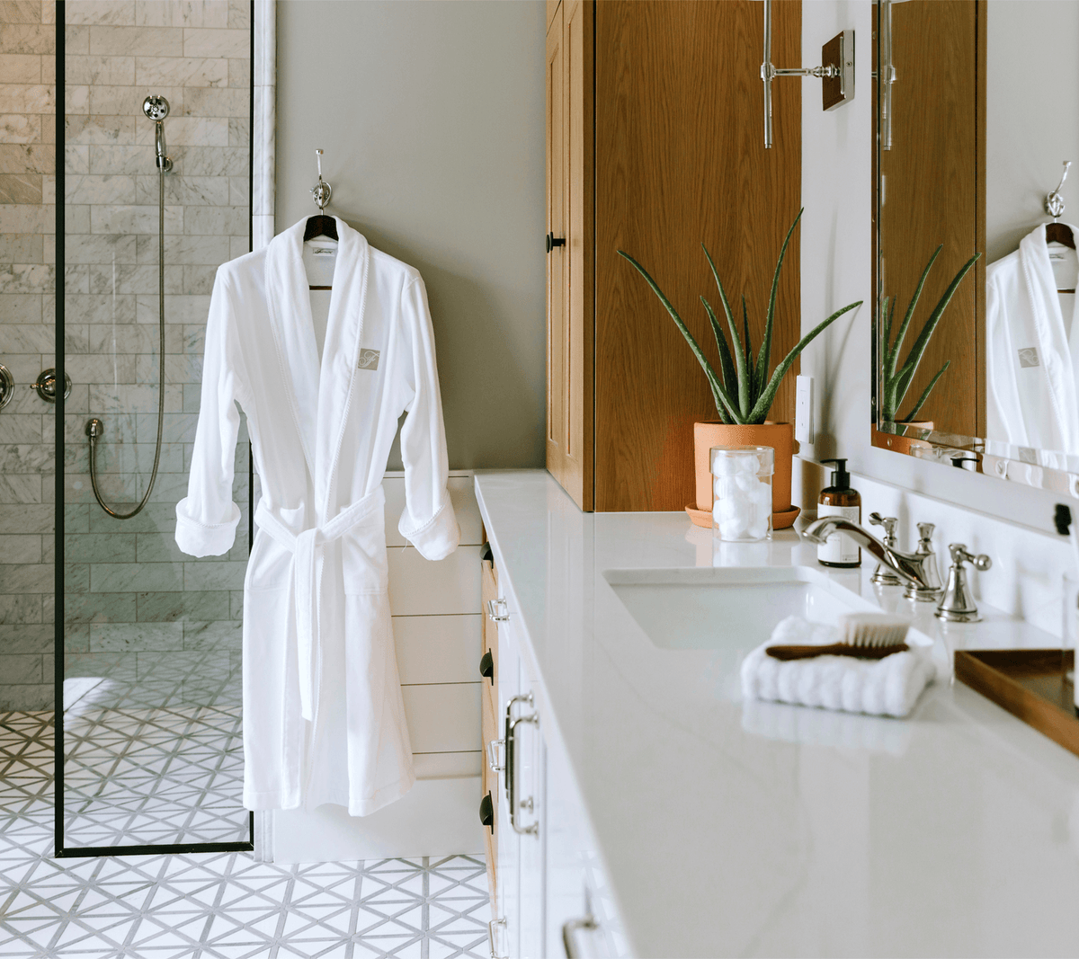 Fairmont Robe Luxurious Robes | Fairmont Store CAN – Fairmont Store Canada