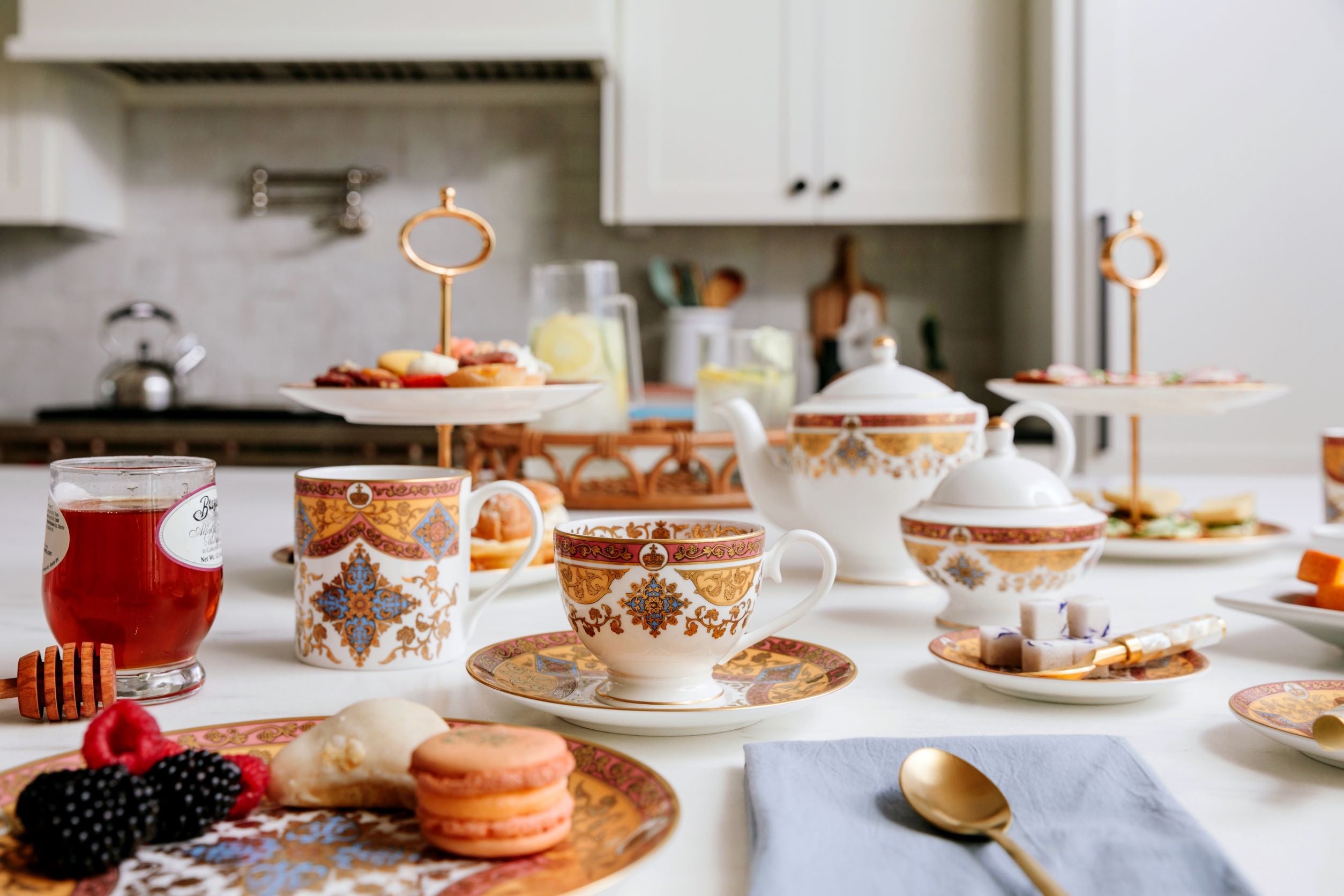 Library Afternoon Tea Set – Fairmont Store Canada