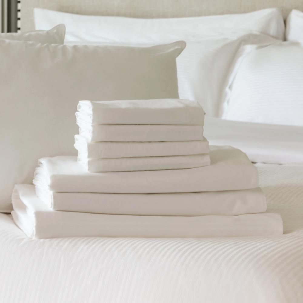 Comphy Spa Sheet Set on The Fairmont Signature Bed